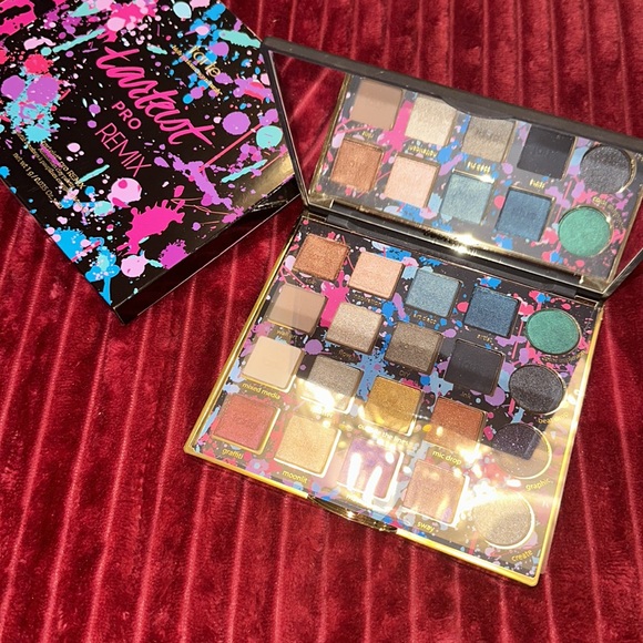 Tarte Eyeshadow Palette - Picture 2 of 3